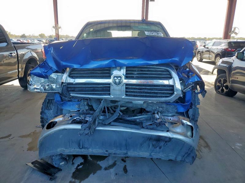 2016 Dodge Ram 1500 slt