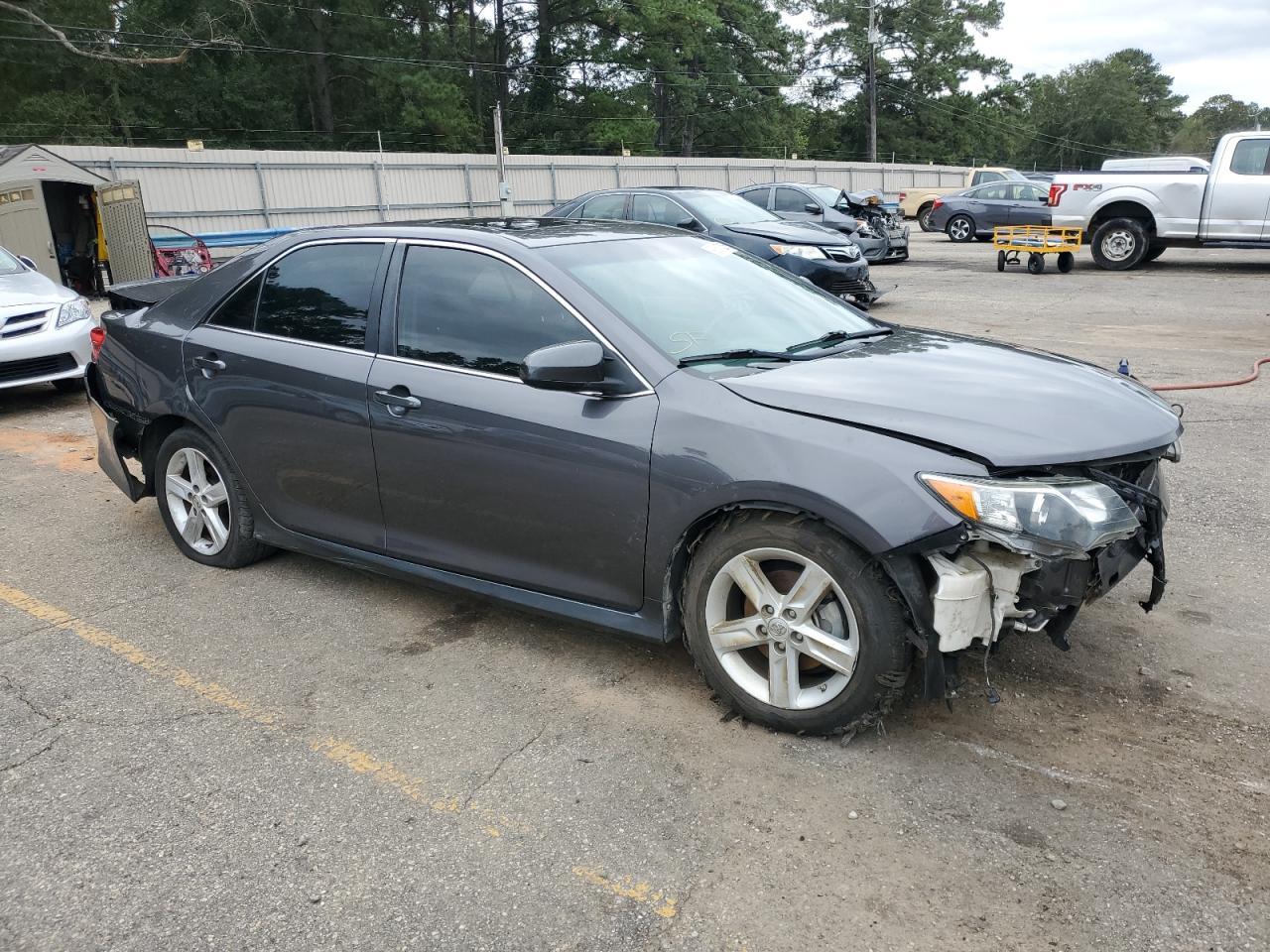 2014 Toyota Camry l