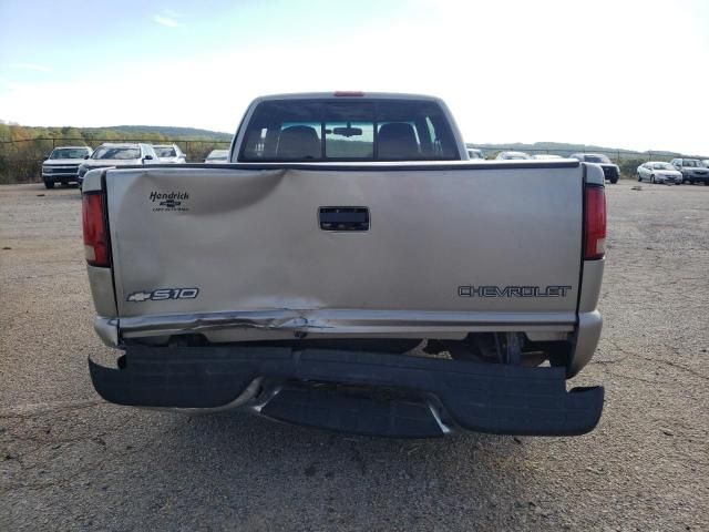 2001 Chevrolet S Truck S10