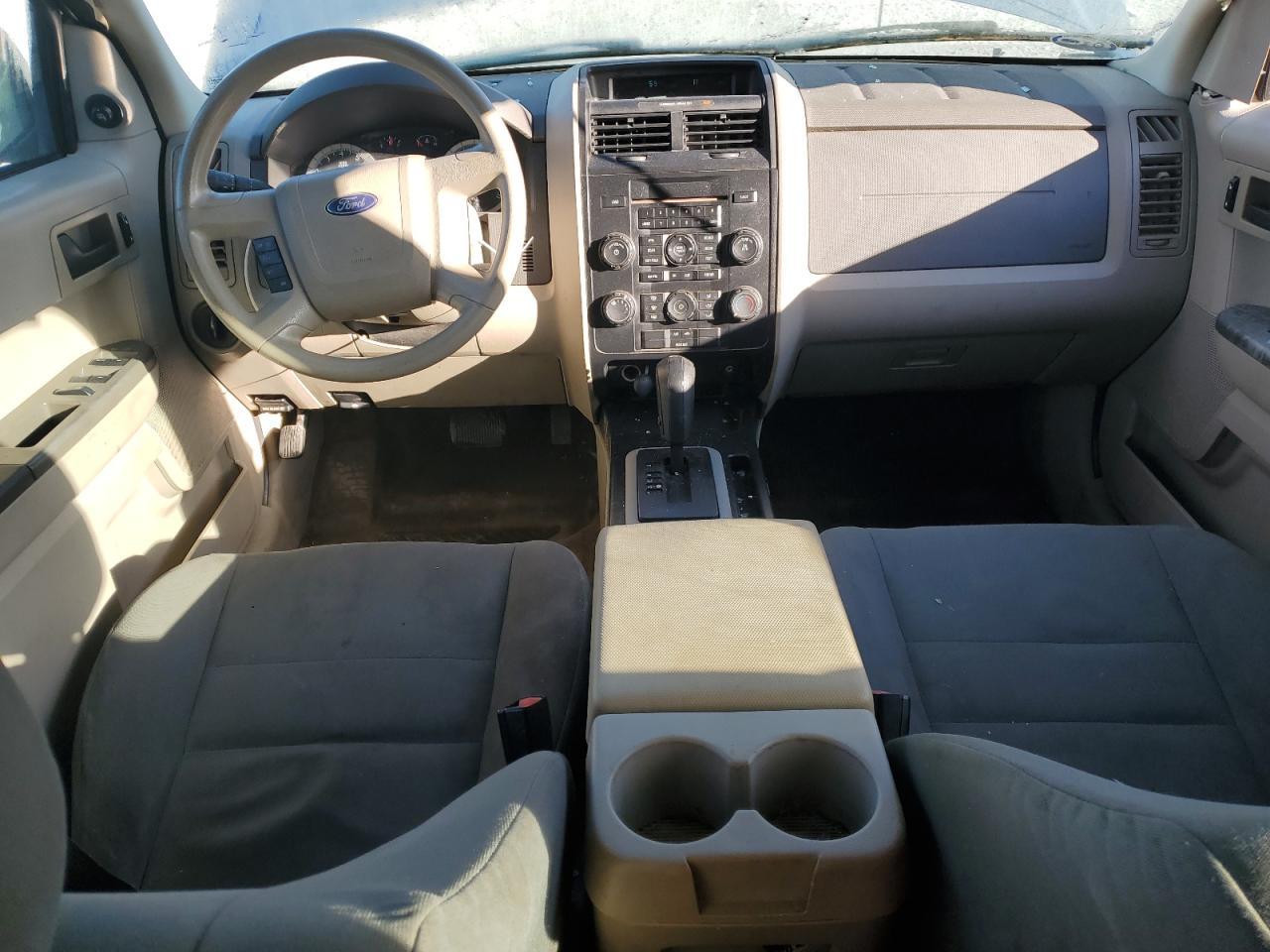 2010 Ford Escape xls