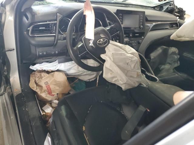 2021 Toyota Camry le