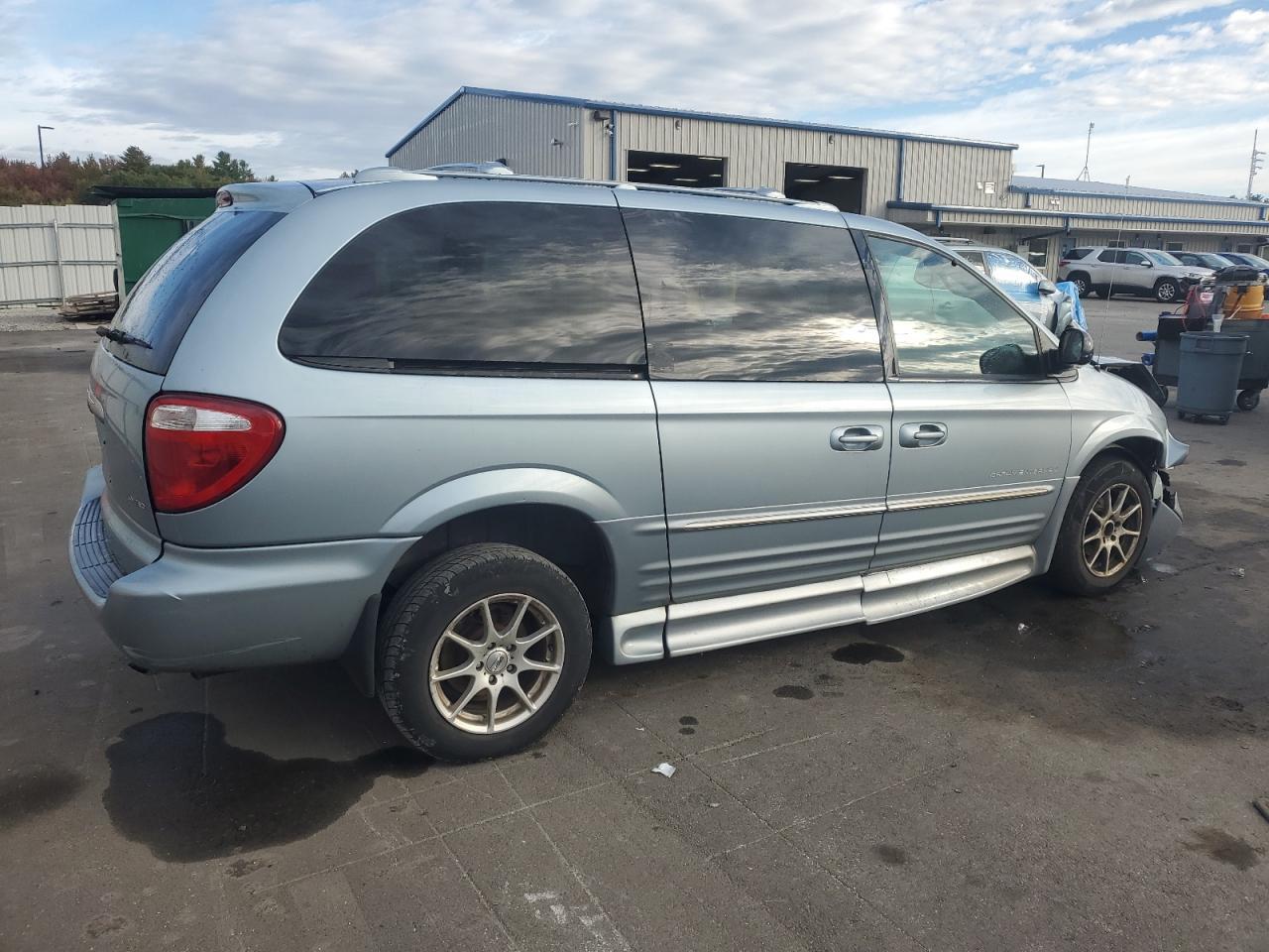2003 Chrysler Town & Country Limited