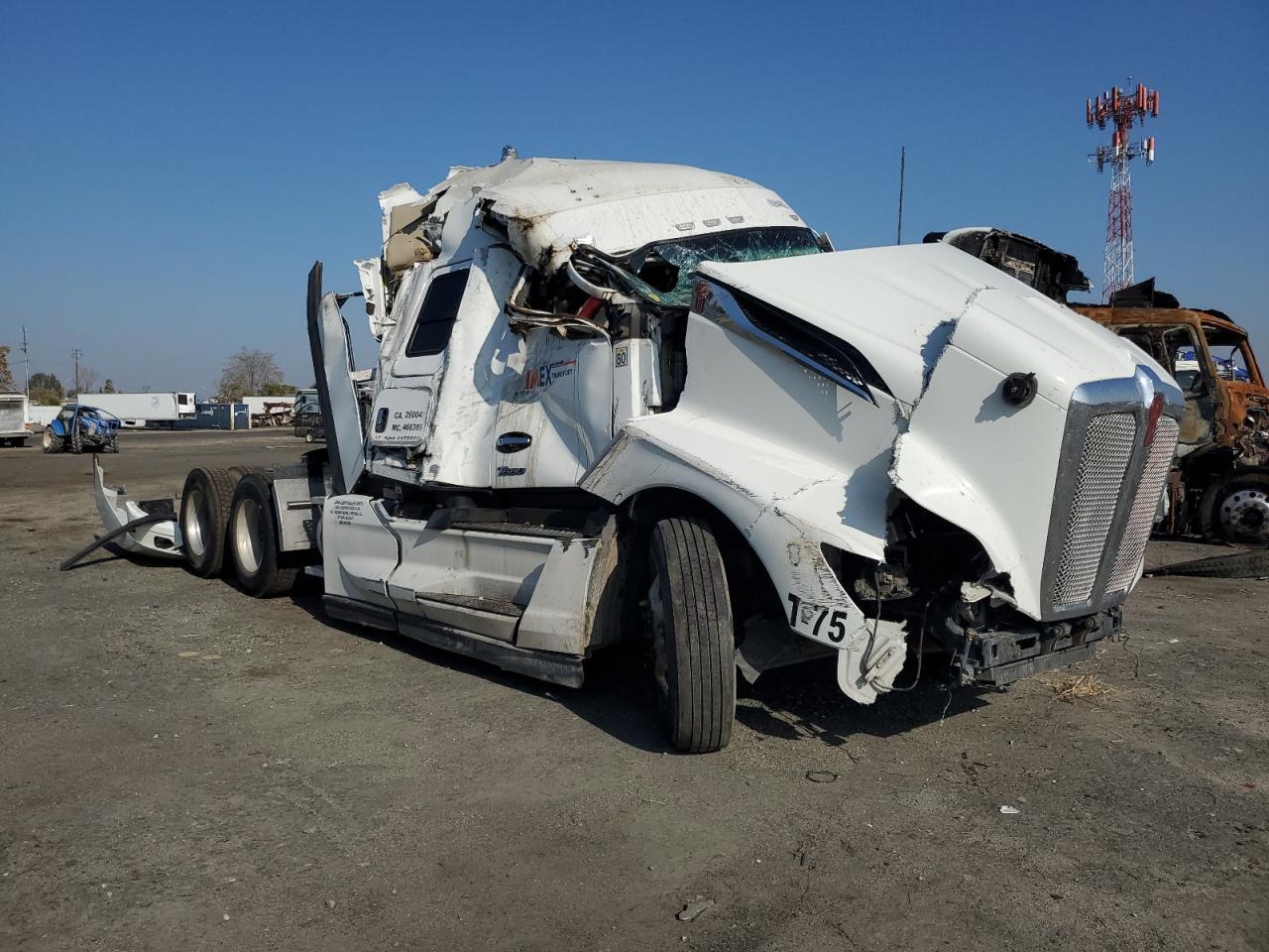 2024 Kenworth T680 Semi Truck