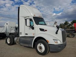 2018 Peterbilt Tractor 2018 Peterbilt 579 Semi Truck en venta en Colton, CA