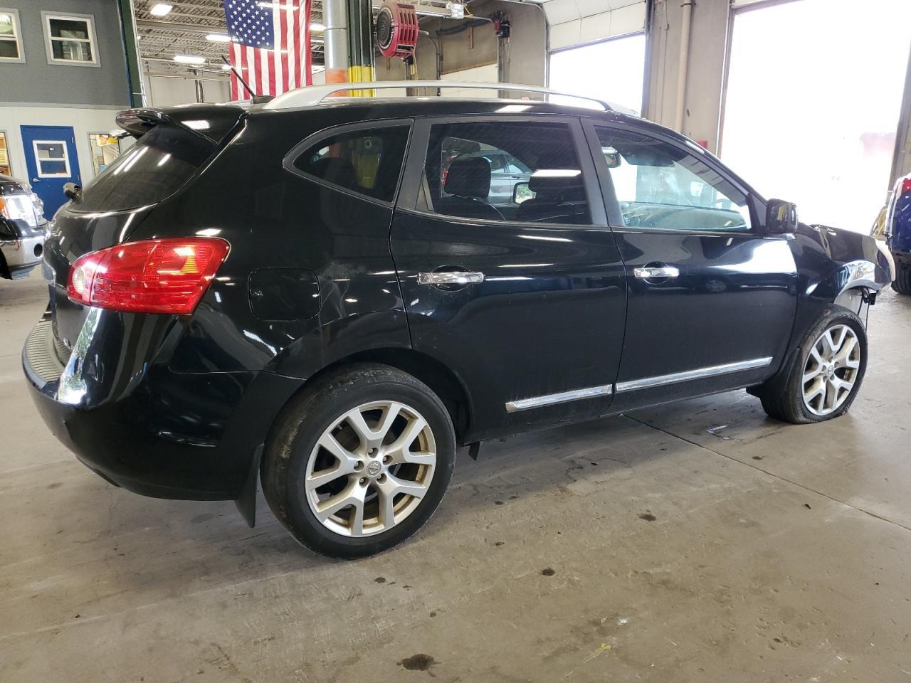 2011 Nissan Rogue s