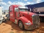 2014 Peterbilt 386 Semi Truck