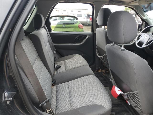 2004 Ford Escape xlt