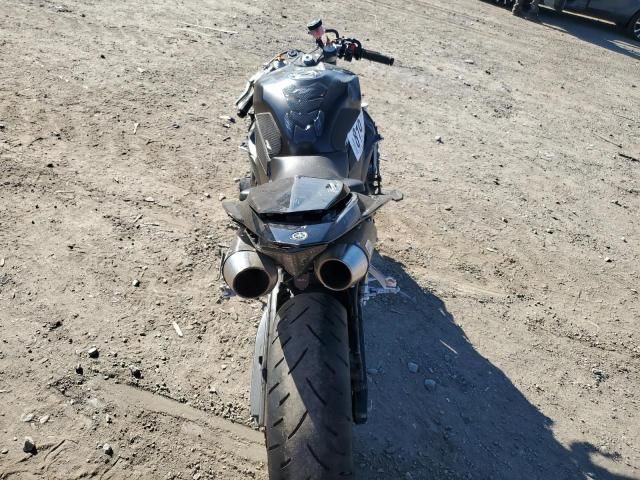 2010 Yamaha YZFR1