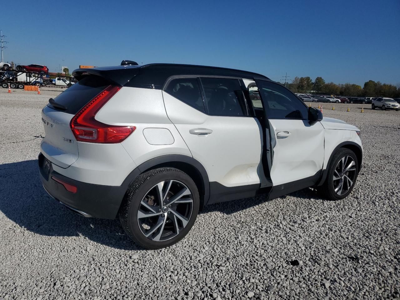 2020 Volvo Xc40 T5 R-design