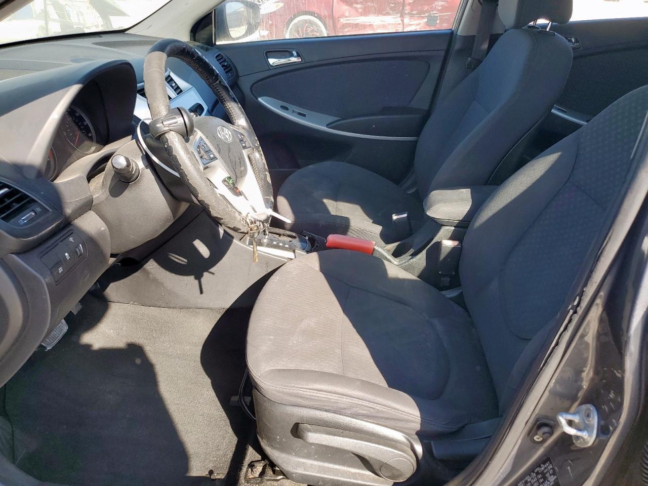 2012 Hyundai Accent gls