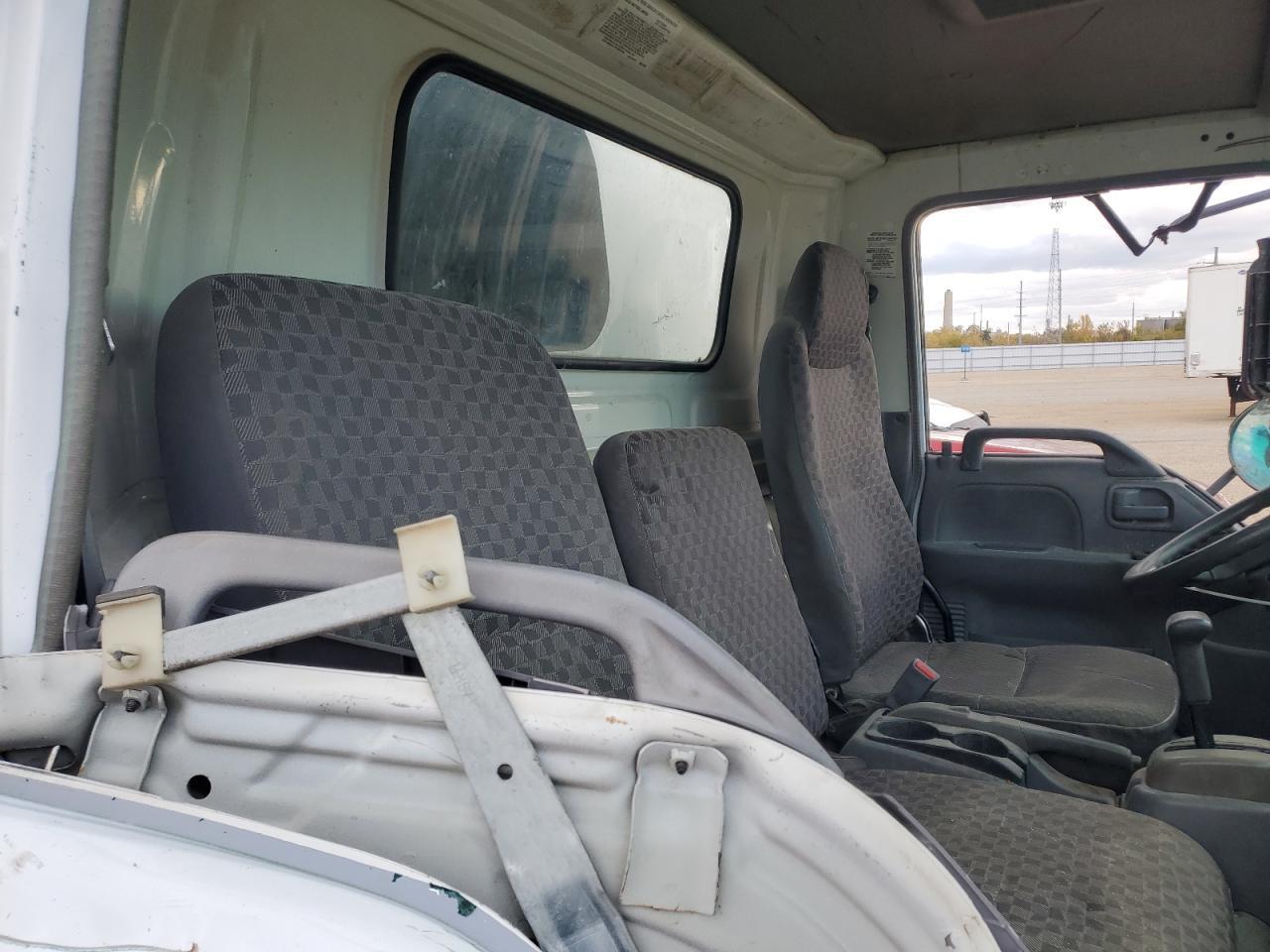 2007 Isuzu NPR Utility / Service Truck