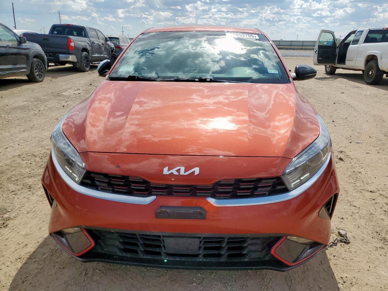 2023 KIA Forte gt Line