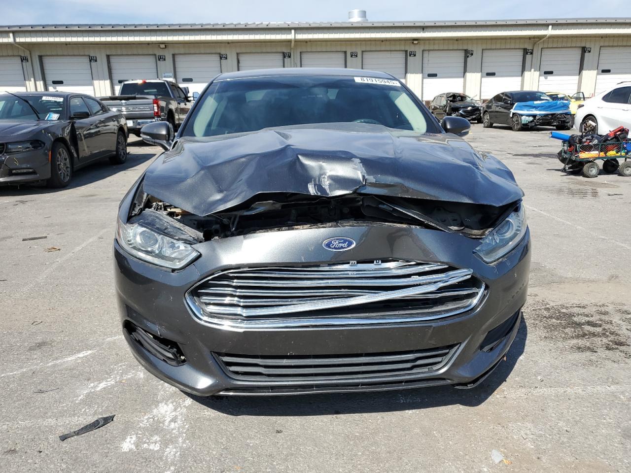 2016 Ford Fusion se