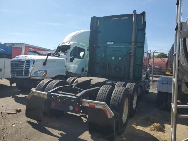 2015 International LF687 Semi Truck