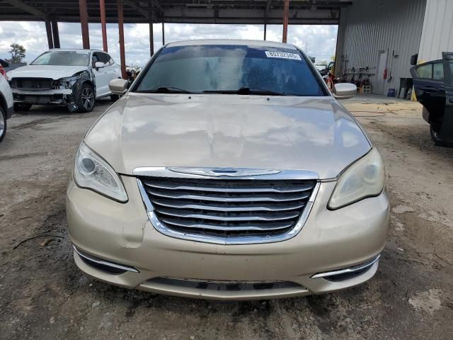 2013 Chrysler 200 Touring