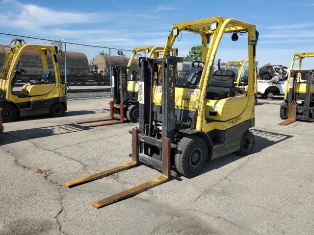 2001 Hyster Forklift