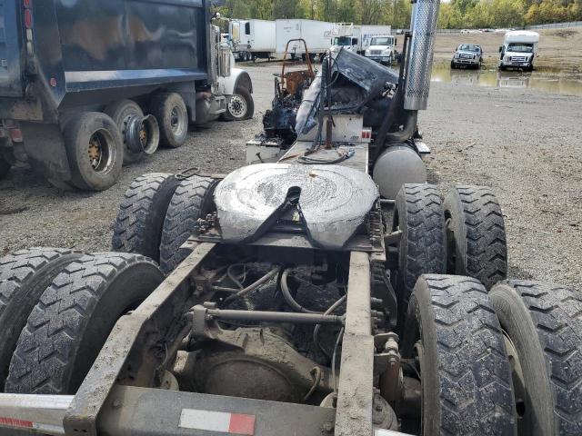 2007 International 9200I Semi Truck