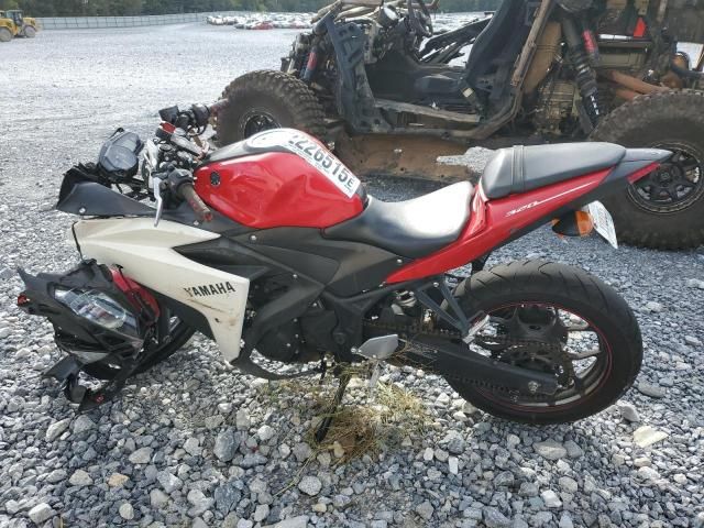 2015 Yamaha YZFR3