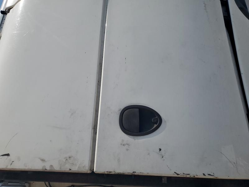 2014 Utility VS2RA Refrigerated Van Trailer