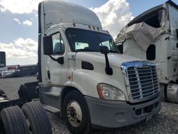 Salvage trucks for sale at Apopka, FL auction: 2017 Freightliner Cascadia 113 Semi Truck