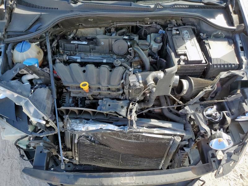 2012 Volkswagen Golf
