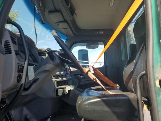 2014 Peterbilt 579 Semi Truck