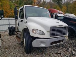 Freightliner m2 106 med Vehiculos salvage en venta: 2011 Freightliner M2 106 MED