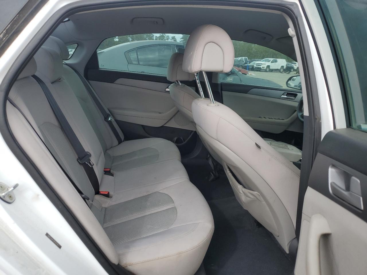 2016 Hyundai Sonata se
