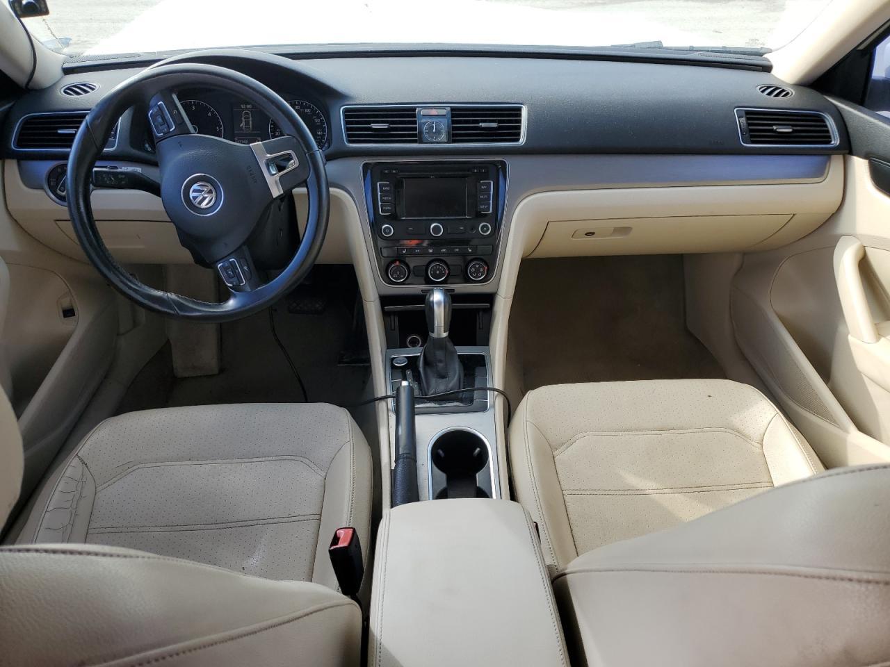 2015 Volkswagen Passat se