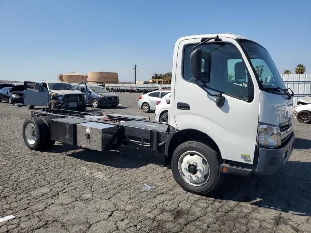 2020 Hino 195