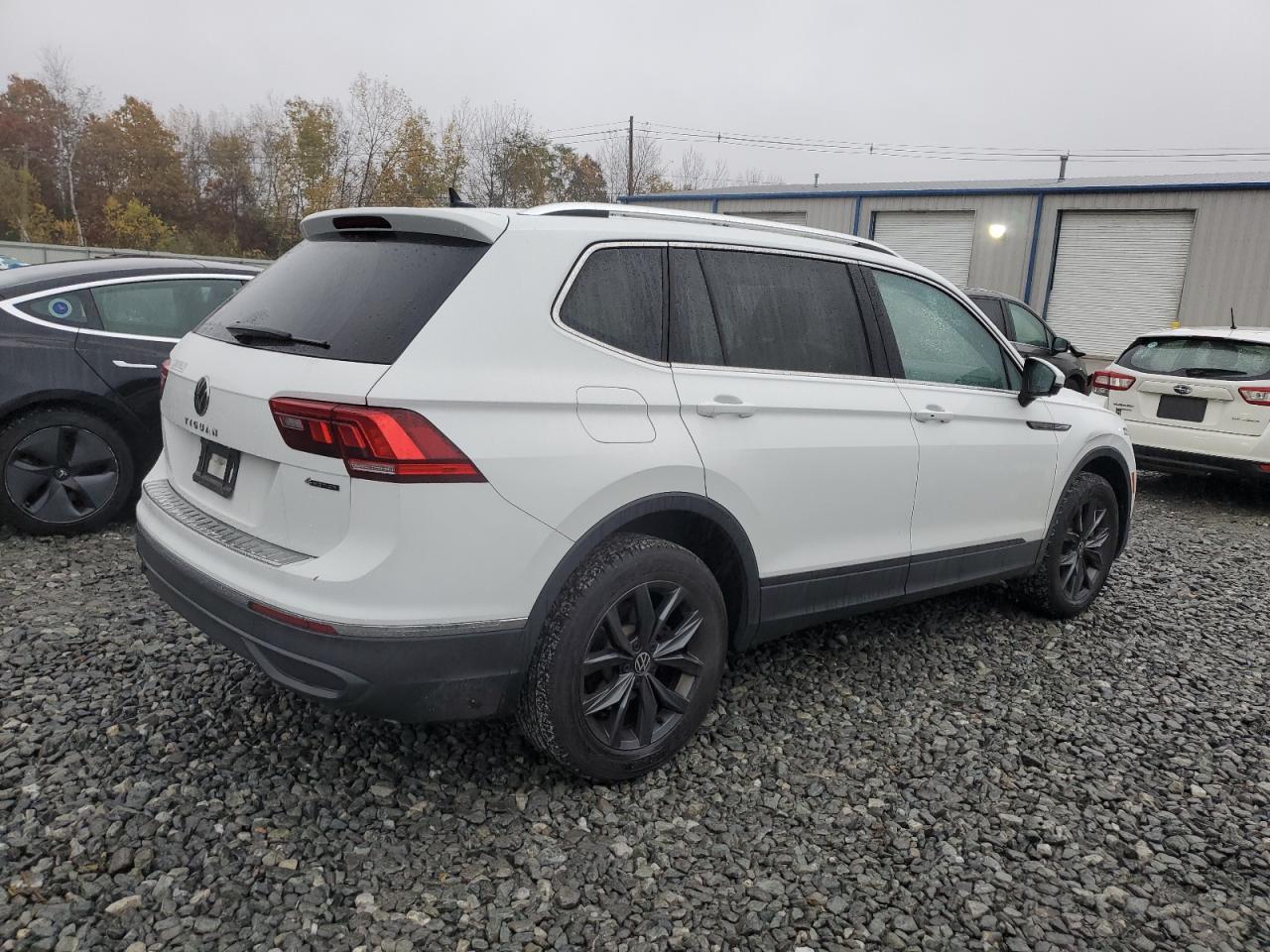 2022 Volkswagen Tiguan se