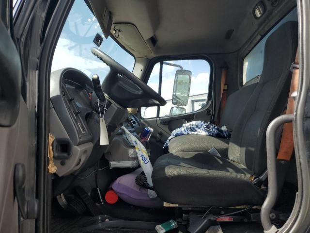 2012 Freightliner M2 106 MED