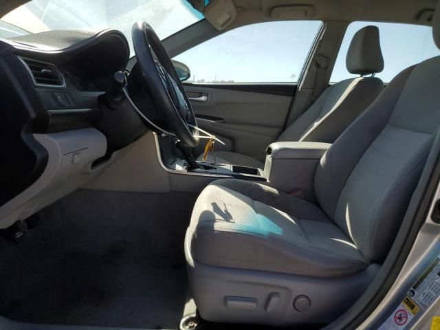 2015 Toyota Camry le