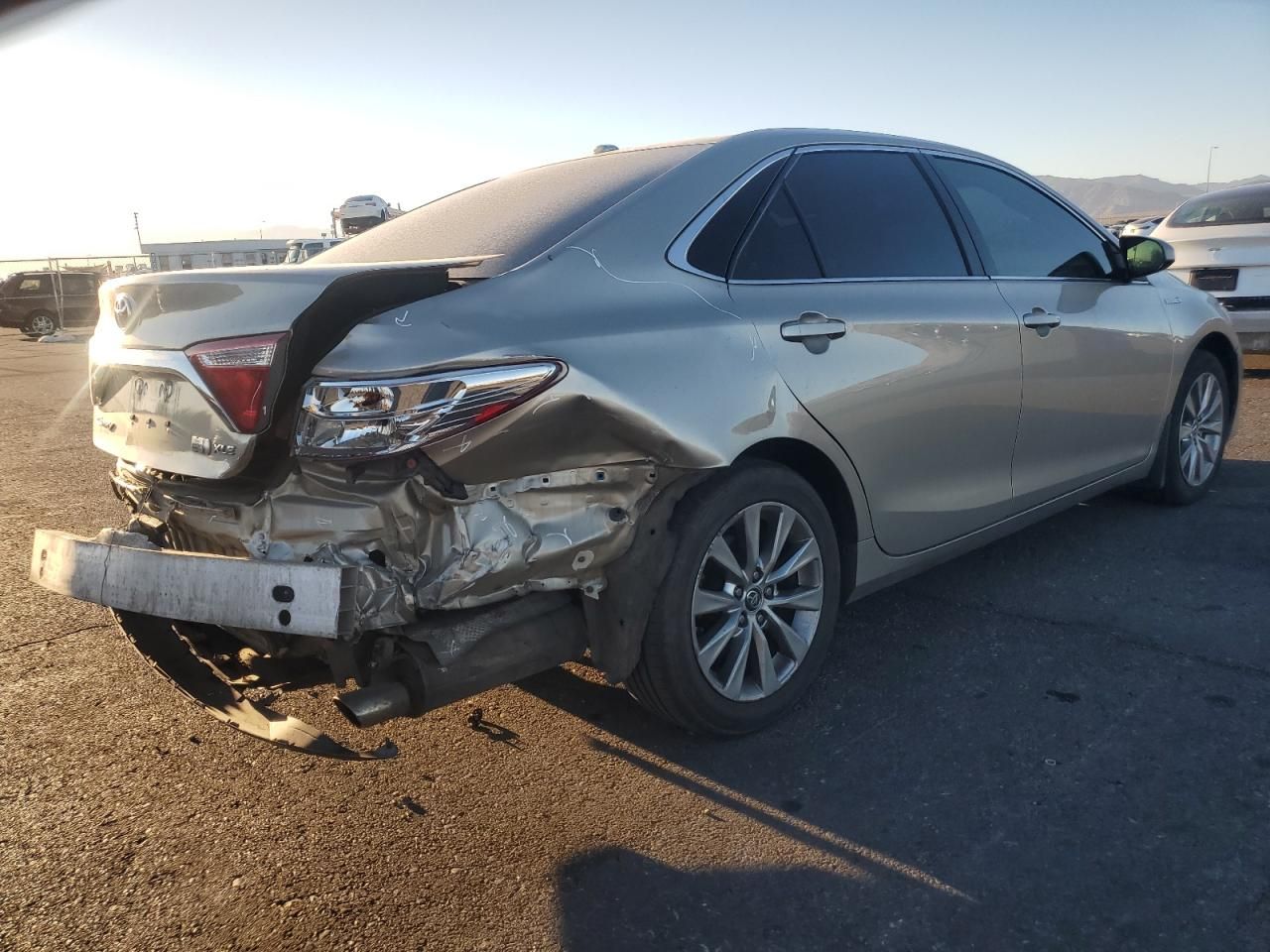 2015 Toyota Camry Hybrid