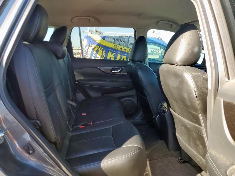 2018 Nissan Rogue S