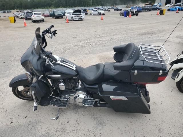2011 Harley-Davidson Flhtk