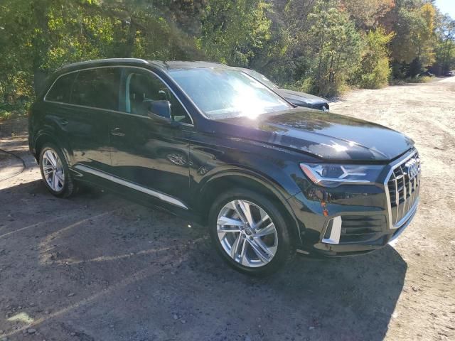 2020 Audi Q7 Premium Plus