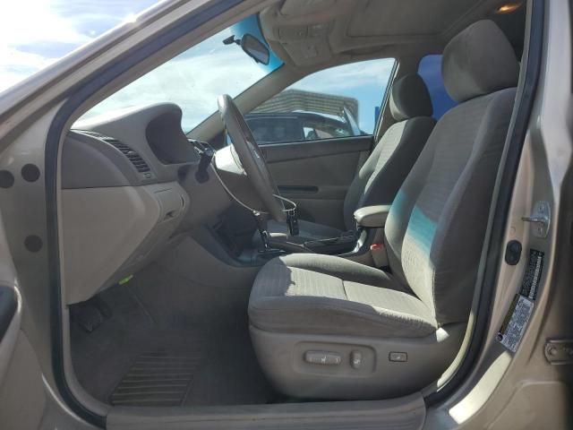 2005 Toyota Camry LE