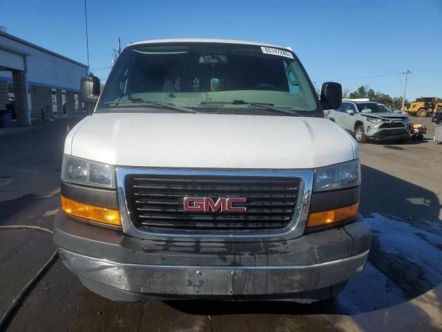2018 GMC Savana Cargo 2500 13