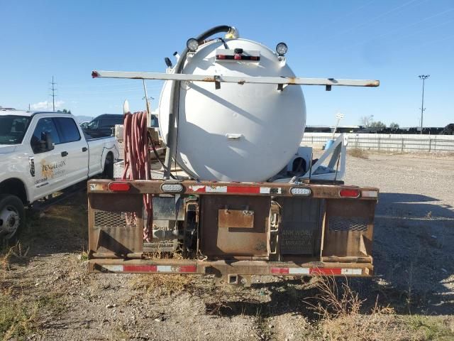 2017 Freightliner M2 106 MED-Trucks