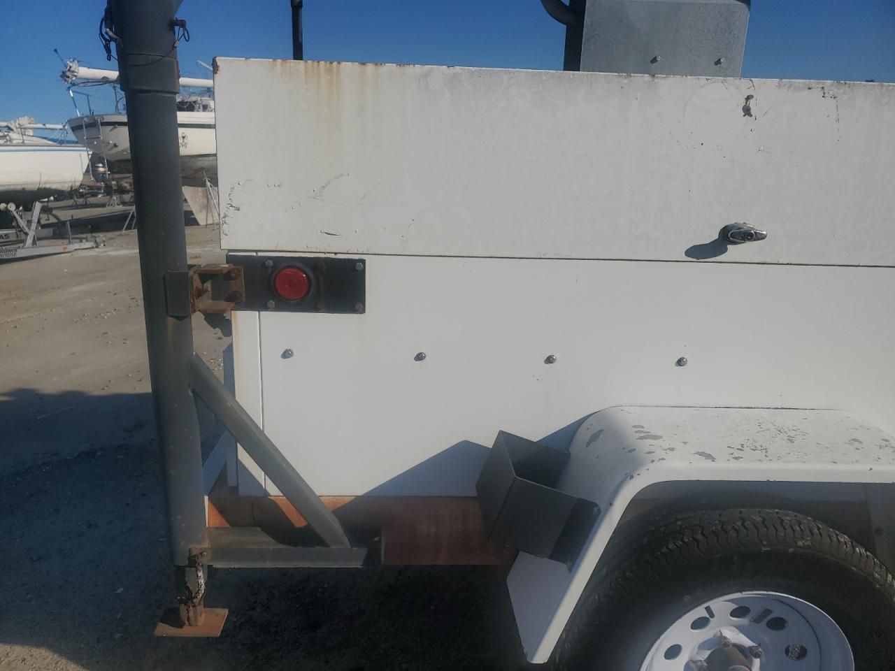 2000 Team Fenex F-101KP Manhole Support Trailer