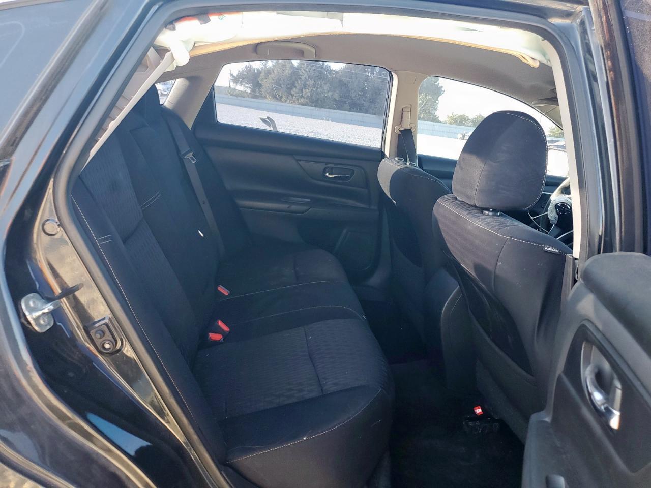 2017 Niss Altima 2.5