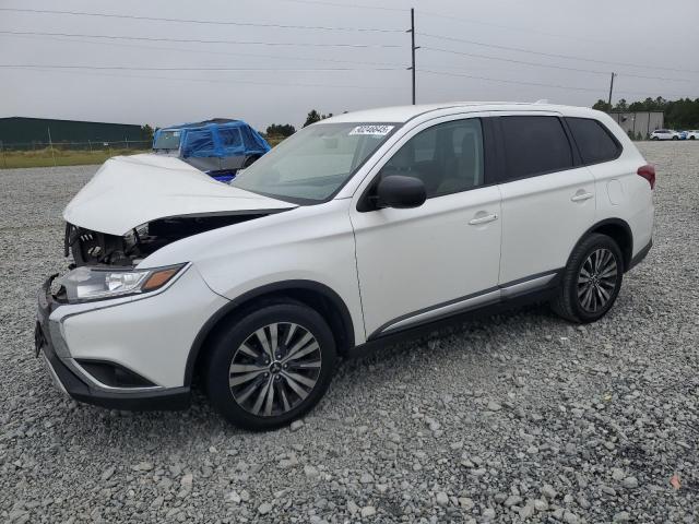 2020 Mitsubishi Outlander es