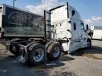 2019 Freightliner Cascadia 126 Semi Truck