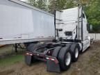 2015 Volvo VNL Semi Truck