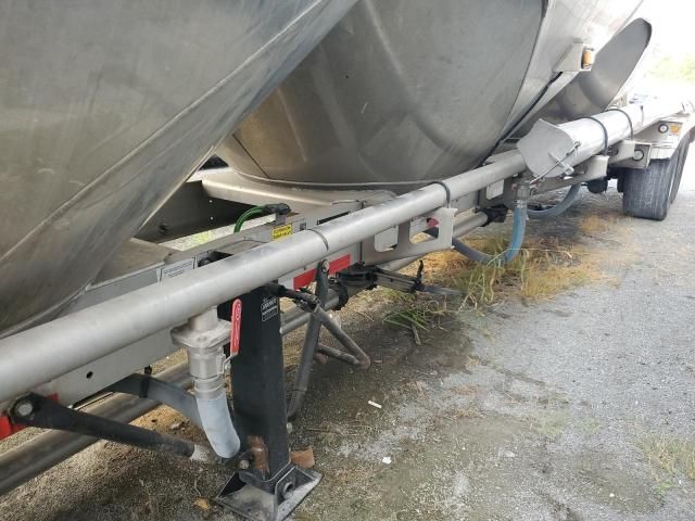 2021 Heil Pneumatic DRY Bulk Trailer