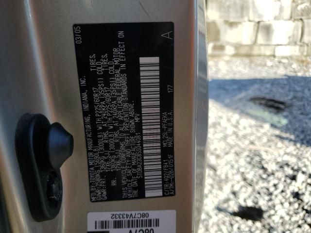 2005 Toyota Sienna LE