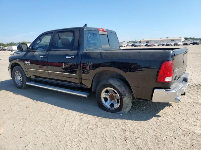 2015 Dodge RAM 1500 SLT