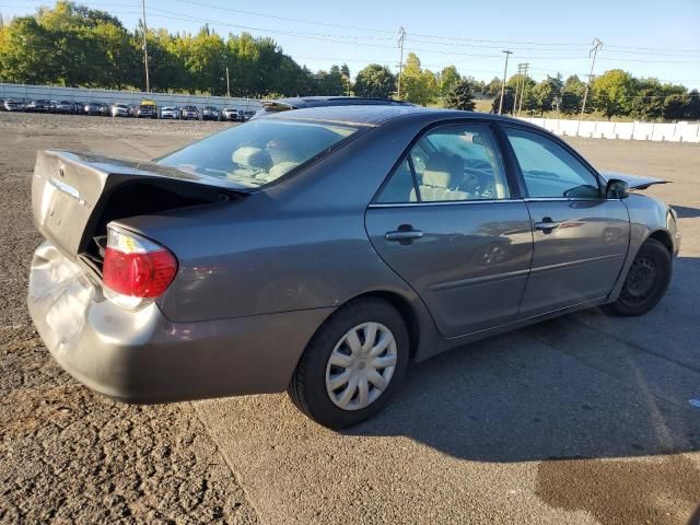 2005 Toyota Camry LE