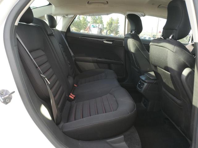 2014 Ford Fusion se Hybrid